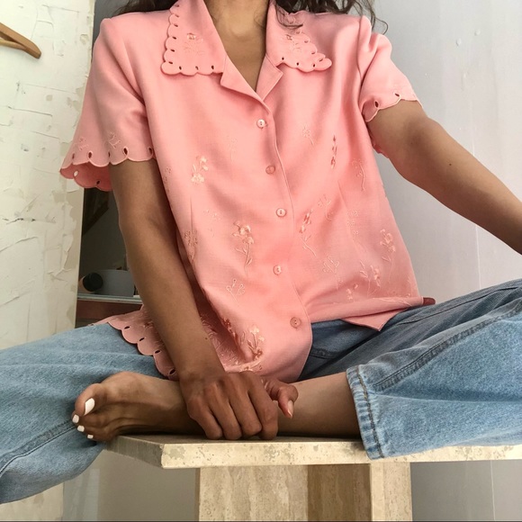 VINTAGE Pink Blouse - Picture 5 of 5